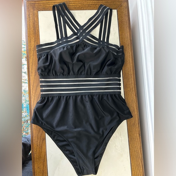Black Striped One Piece Women's Monokini SwimwearTriangle Bathing Suit XL - Picture 2 of 7